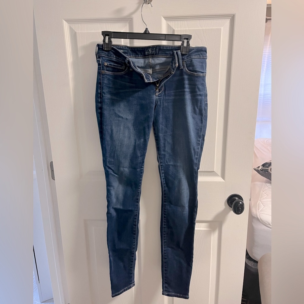 Lucky brand dark wash skinny jeans
